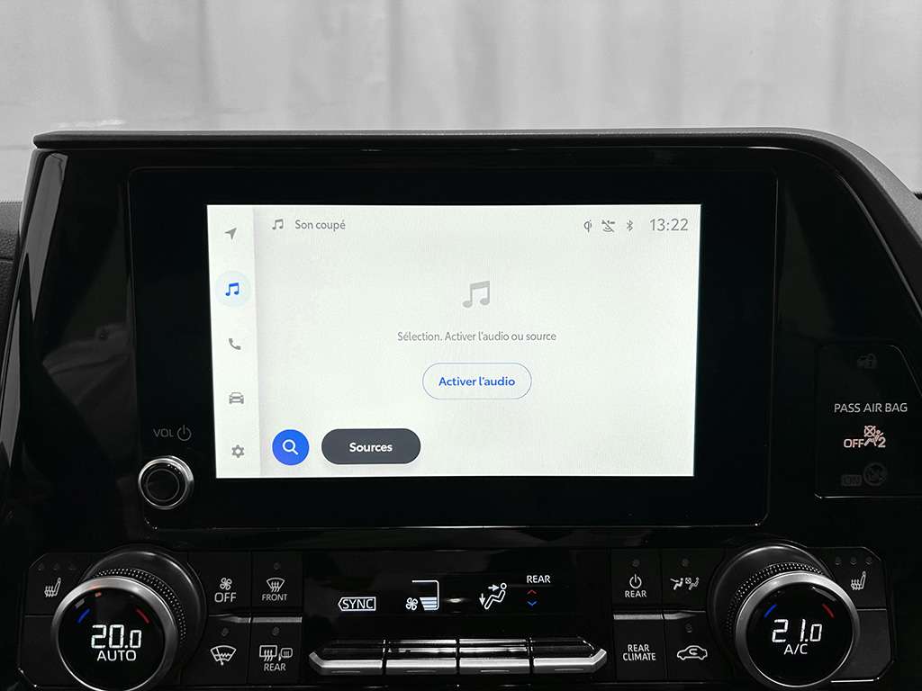 2025 Toyota Highlander - Image 107