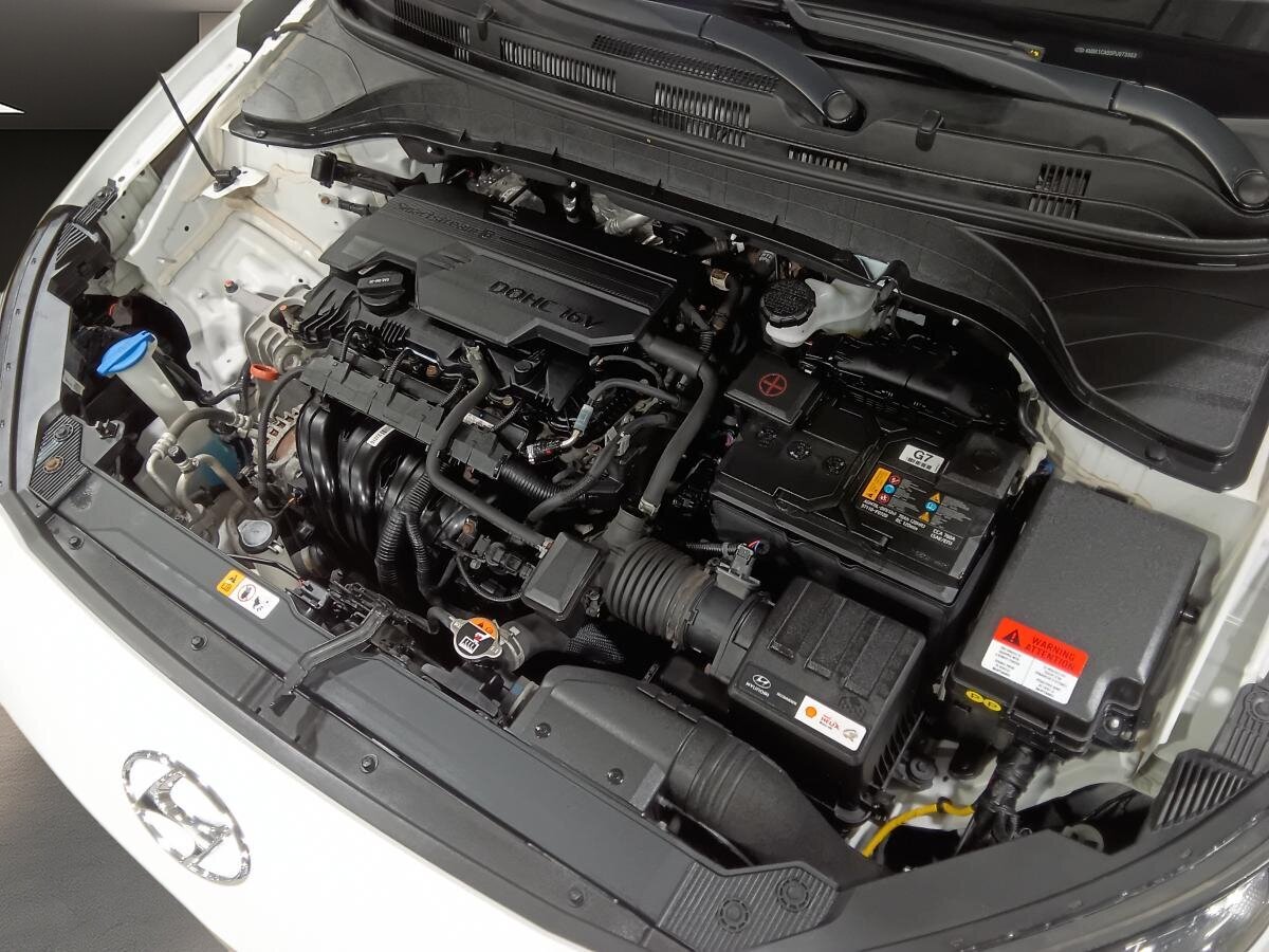 2023 Hyundai Kona - Image 14