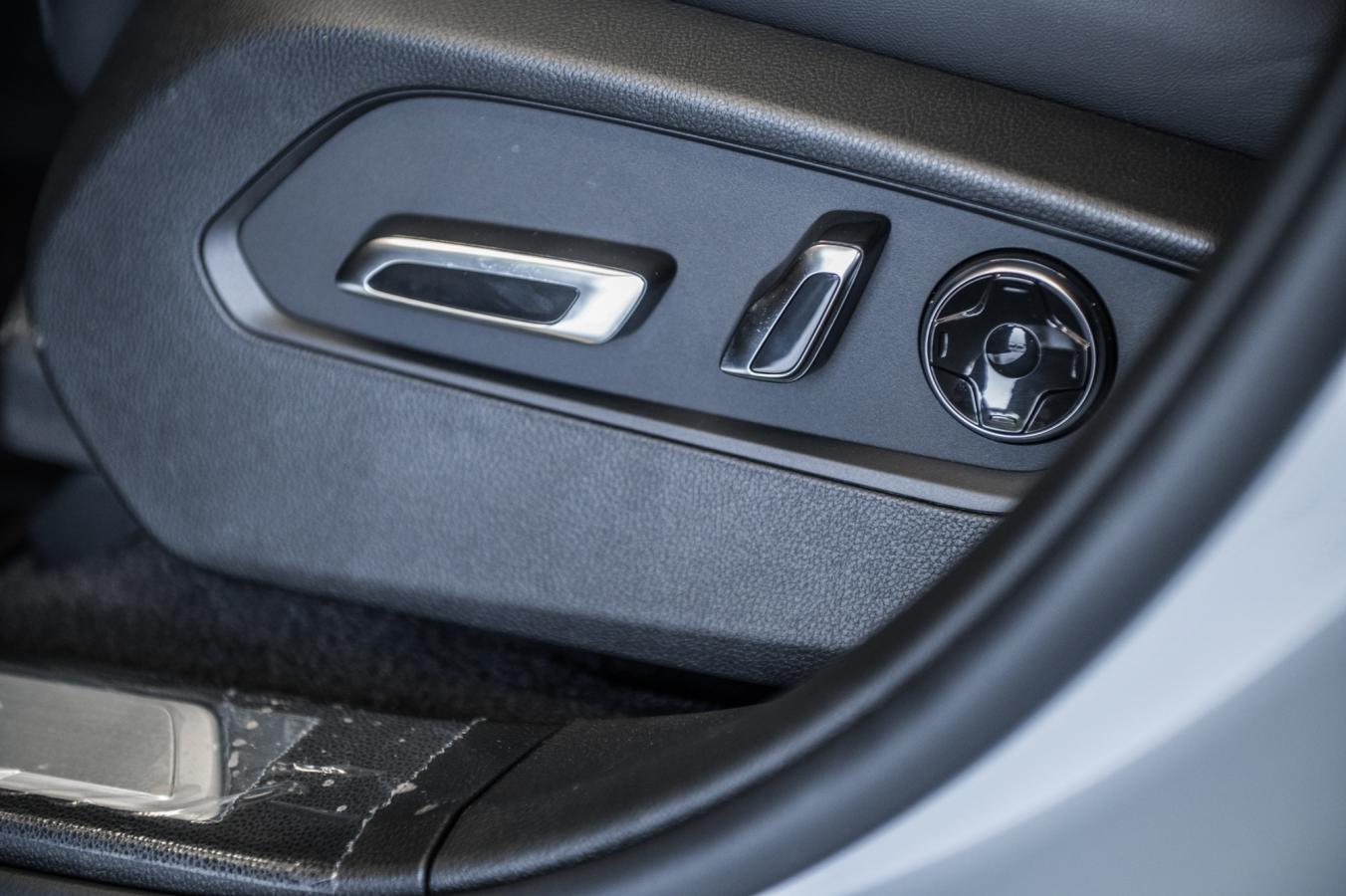 2026 Acura RDX - Image 90
