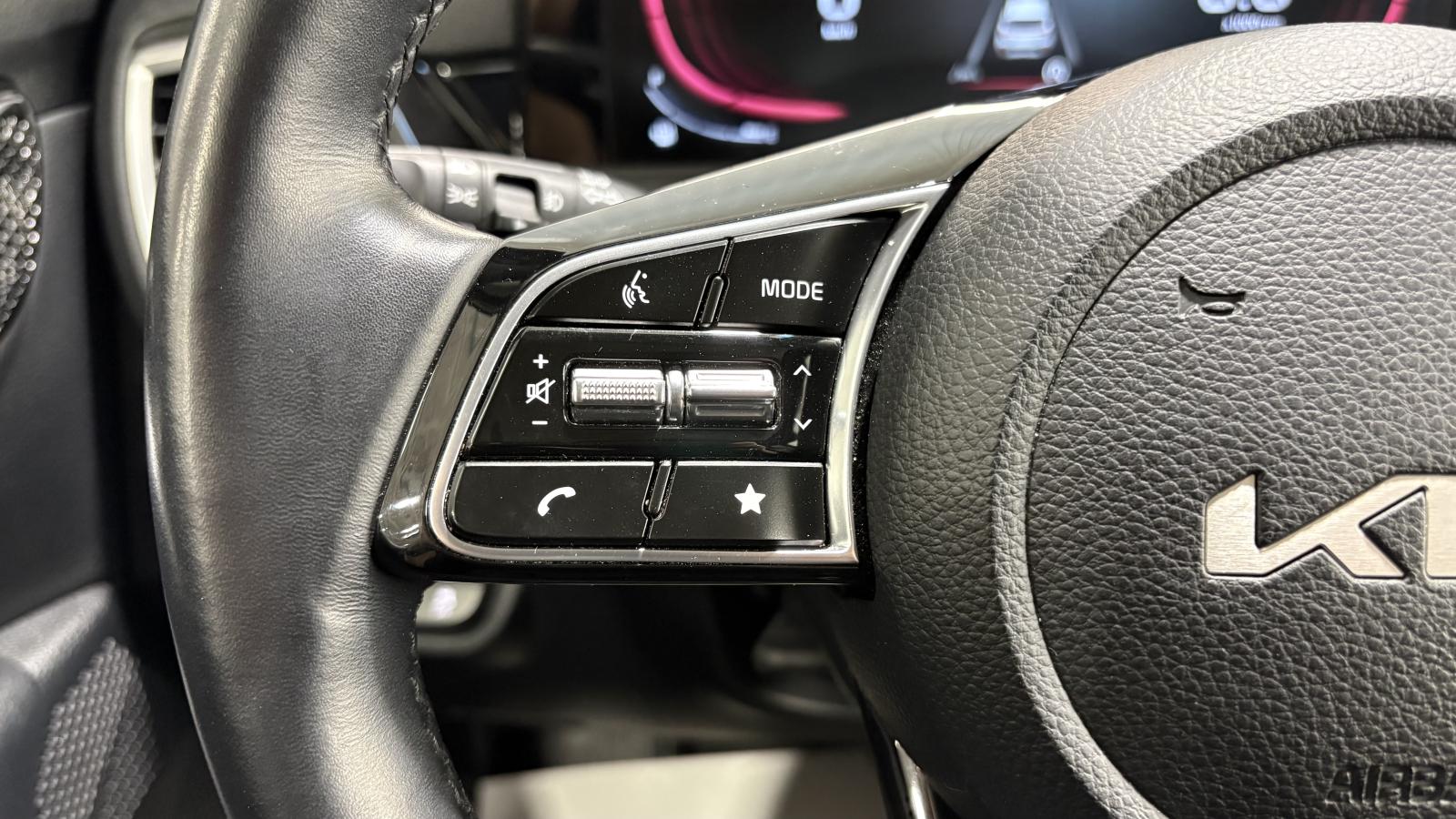 2025 Kia Seltos - Image 219