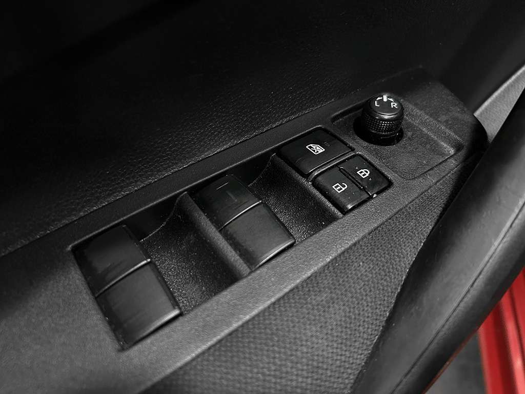 2020 Toyota Corolla - Image 139