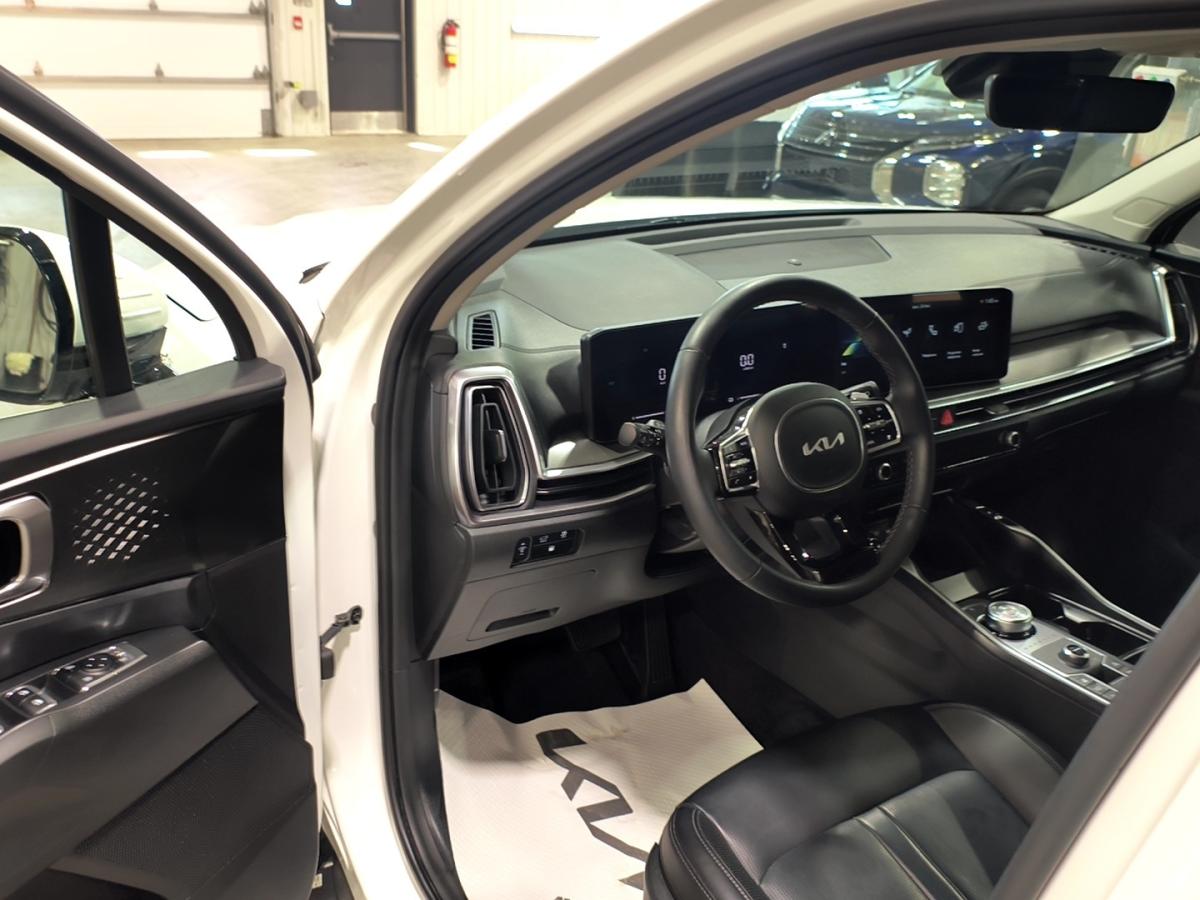 2025 Kia Sorento PHEV - Image 753