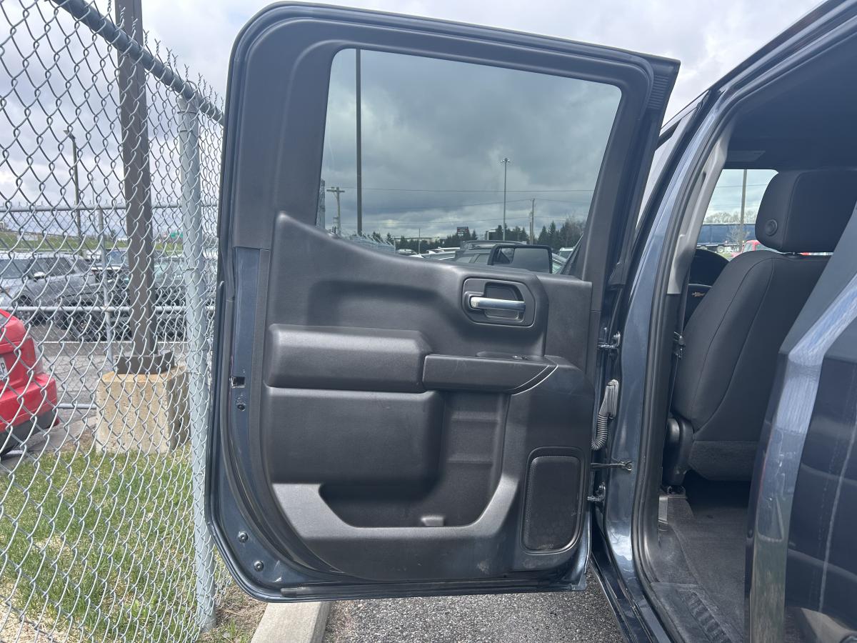 2022 Chevrolet Silverado 1500 - Image 221