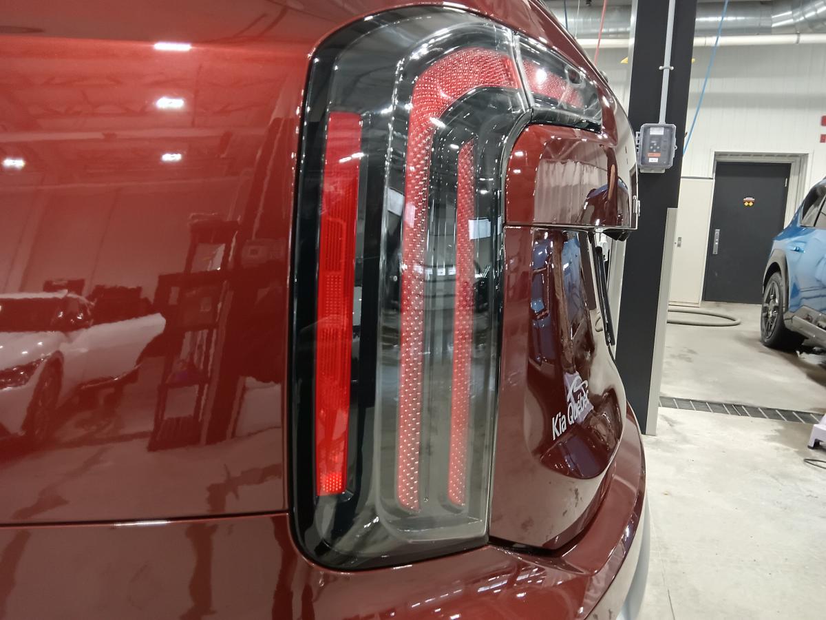 2023 Kia Telluride - Image 324
