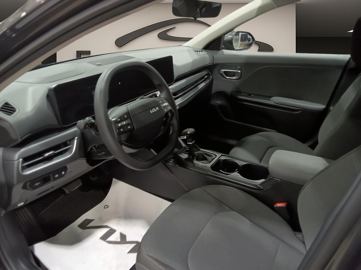 2025 Kia K4 - Image 239