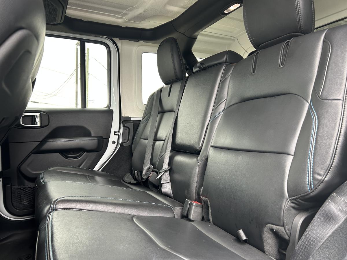 2022 Jeep Wrangler 4xe - Image 365