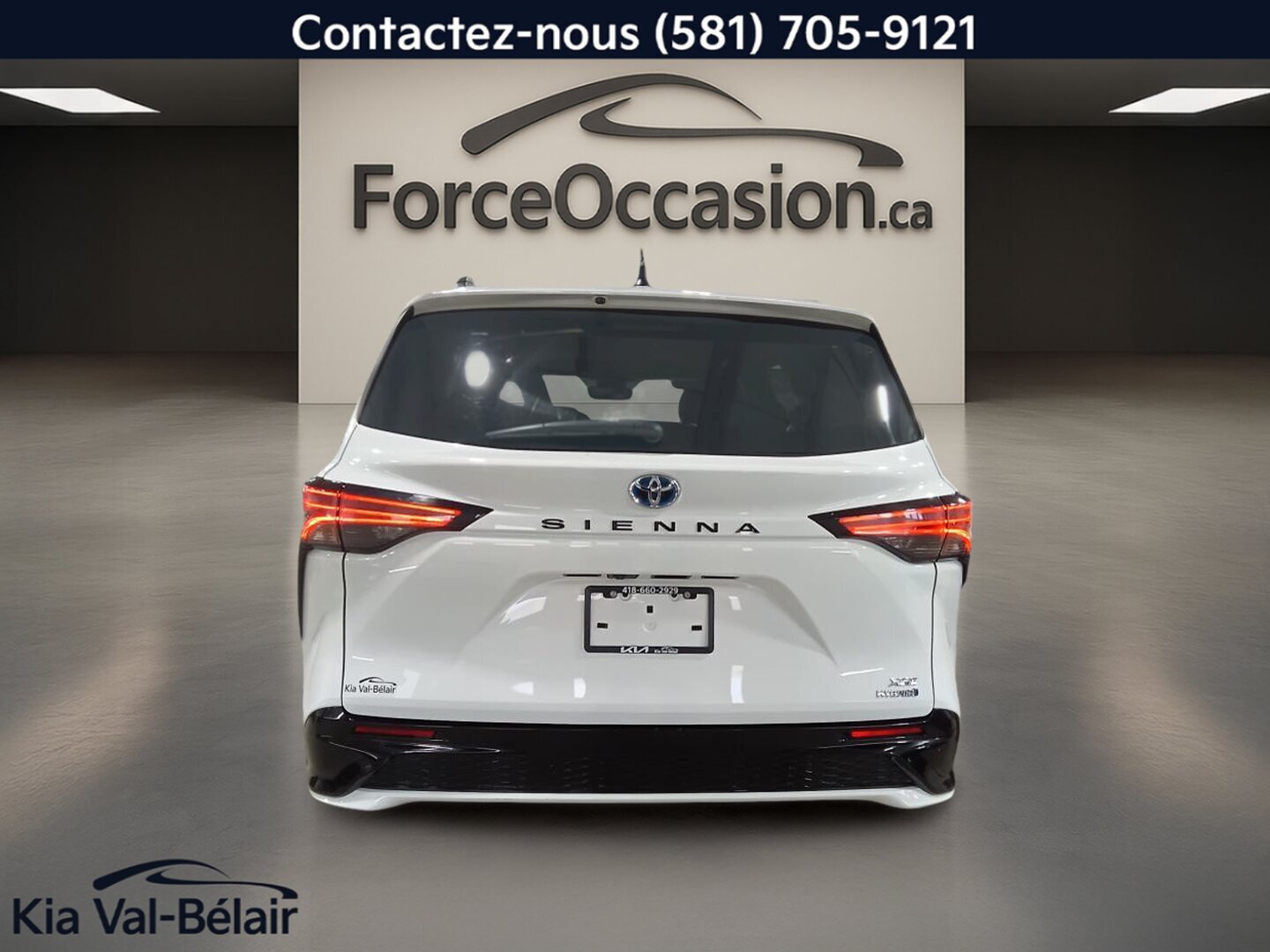 2022 Toyota Sienna Hybrid - Image 307