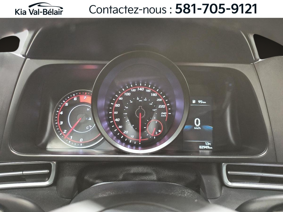 2023 Hyundai Elantra - Image 640