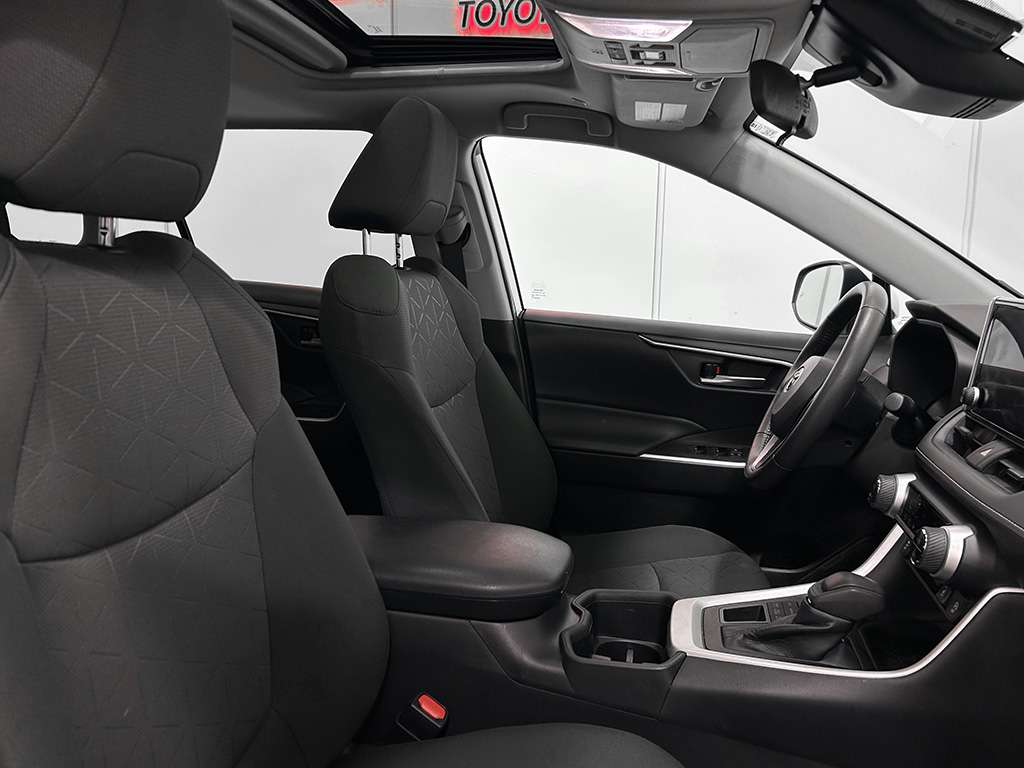 2023 Toyota Rav4 - Image 90