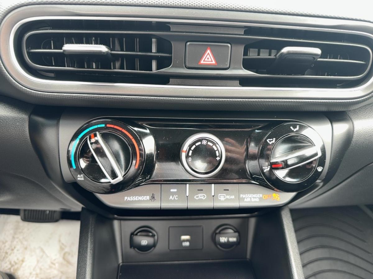 2022 Hyundai Kona - Image 60