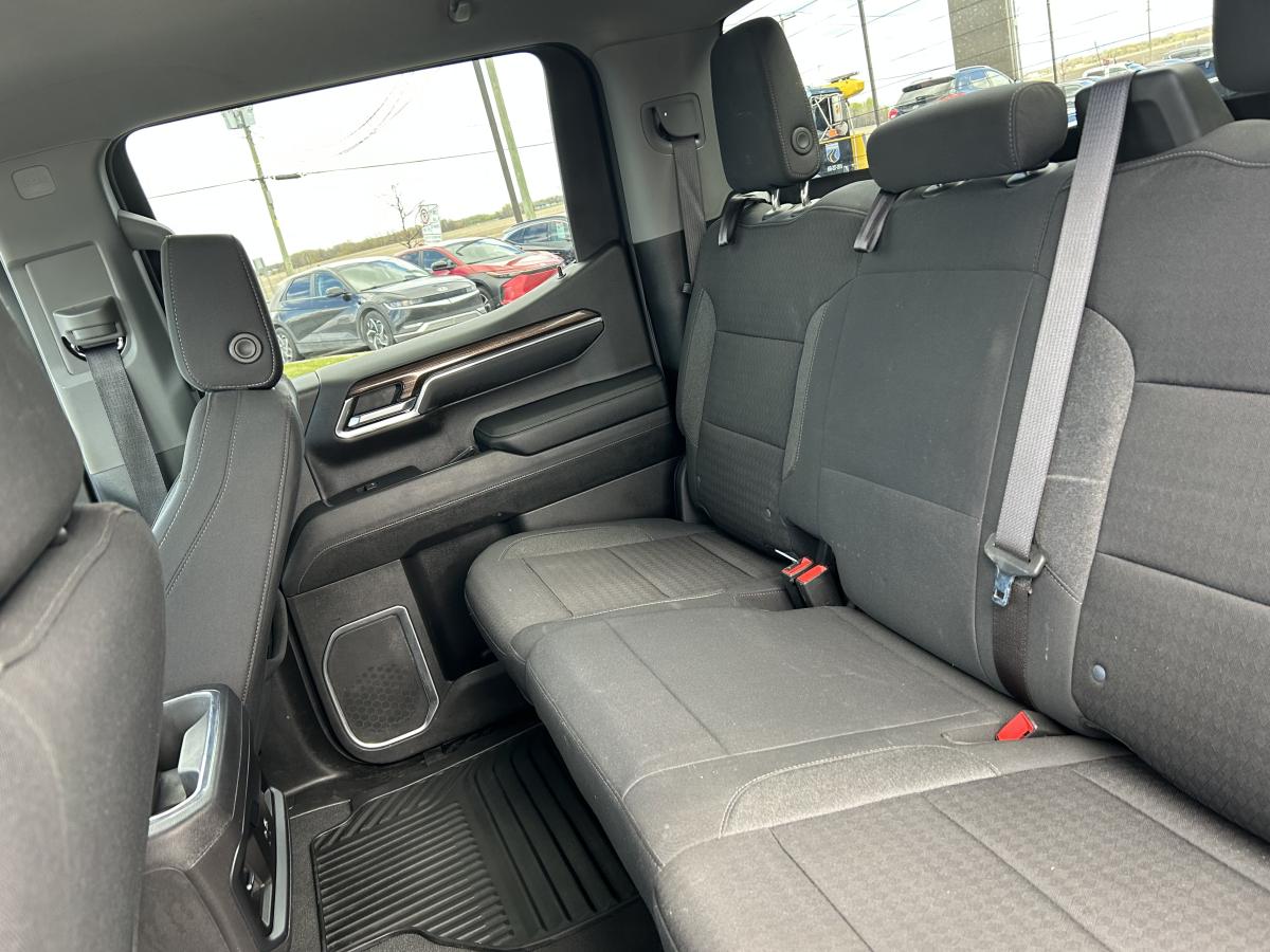 2023 Chevrolet Silverado 1500 - Image 79