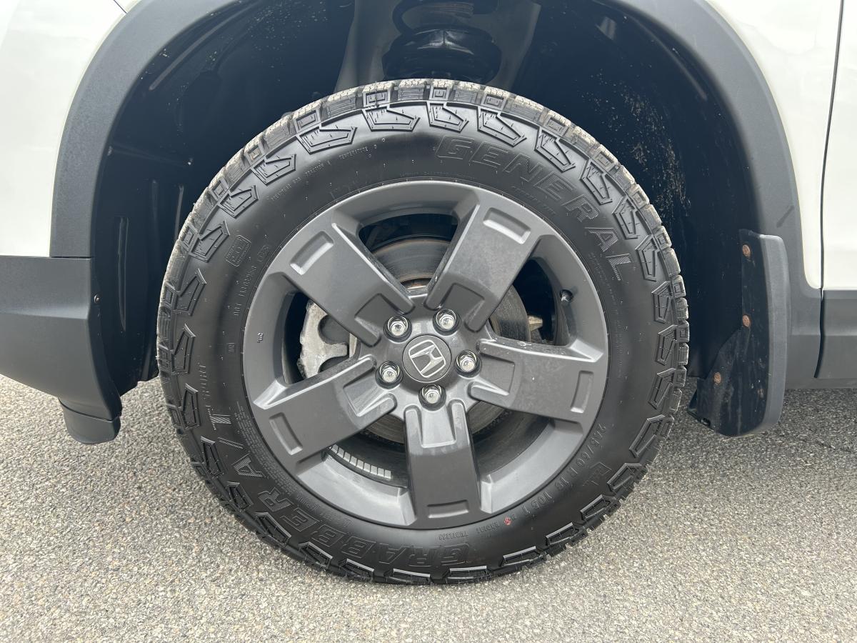 2023 Honda Ridgeline - Image 49
