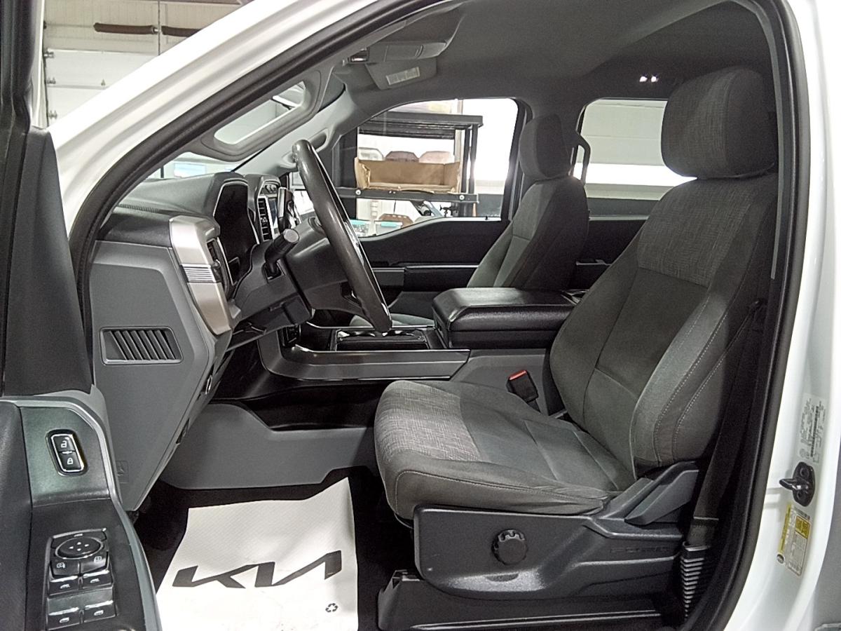 2022 Ford F-150 - Image 945