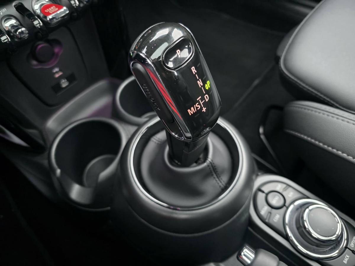 2024 MINI 3 door - Image 390