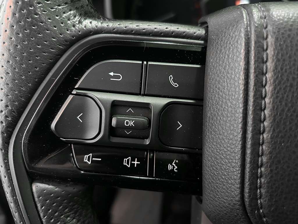 2022 Toyota Tundra - Image 184