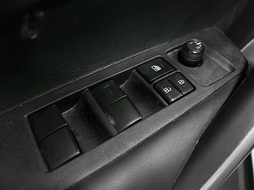 2024 Toyota Corolla - Image 75