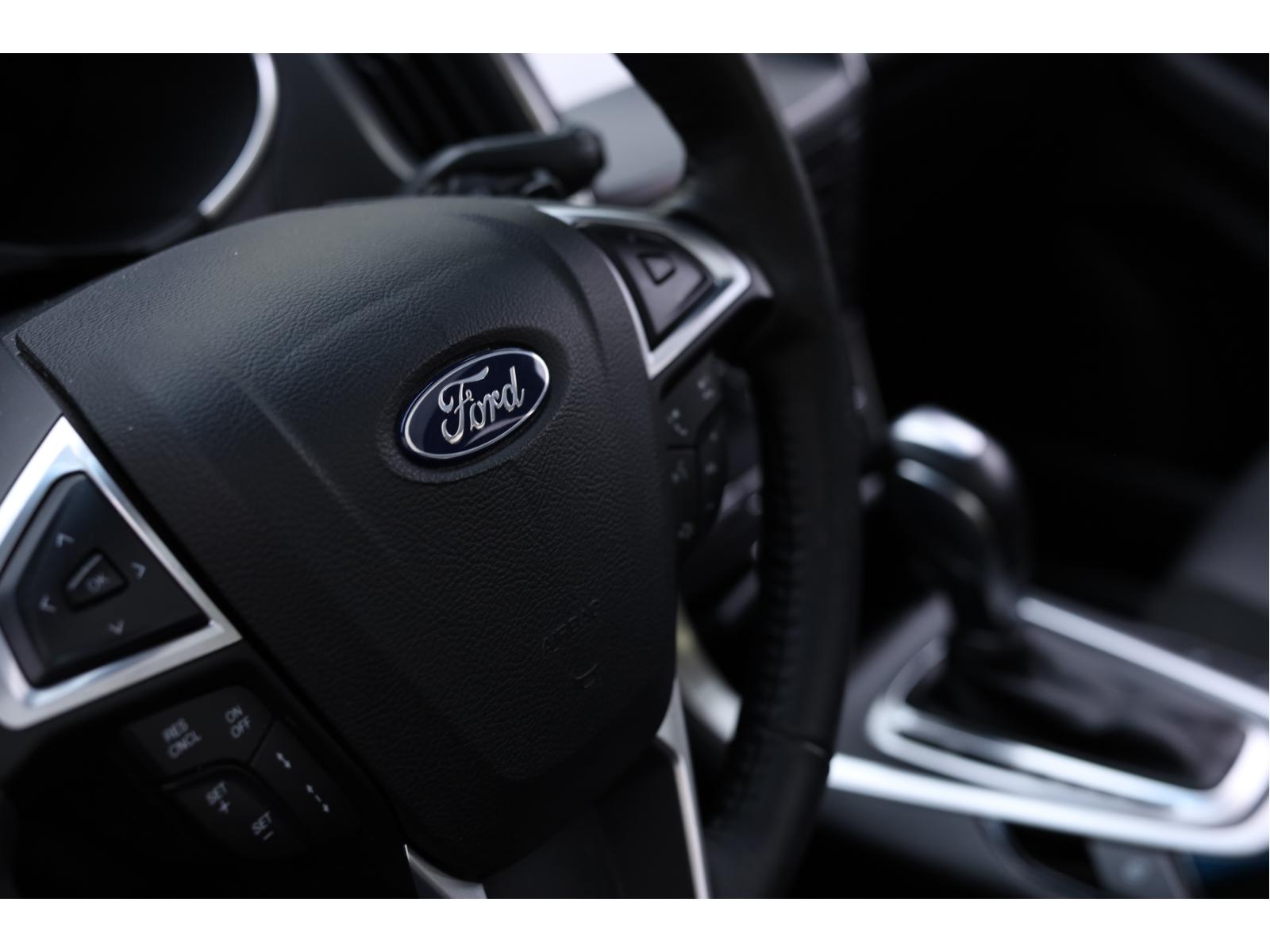 2018 Ford Edge - Image 132