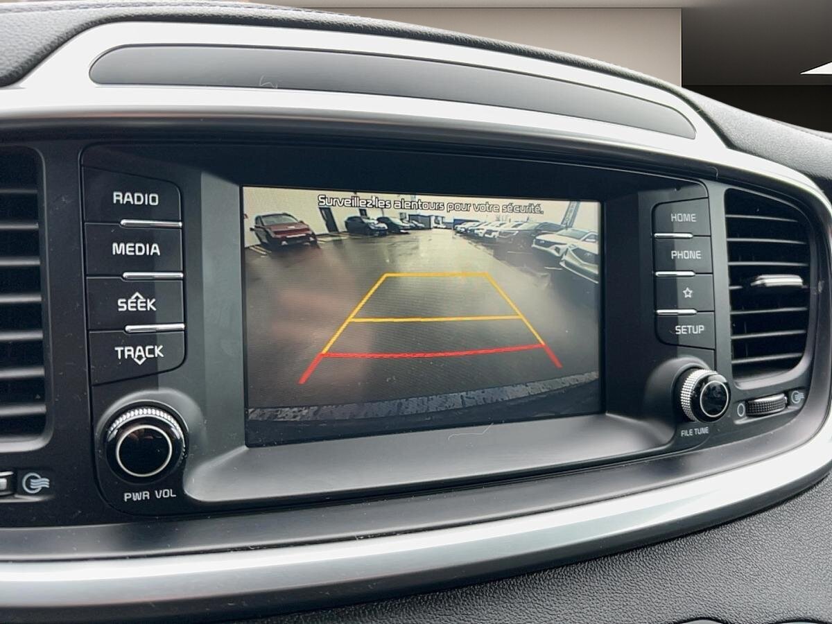 2020 Kia Sorento - Image 44