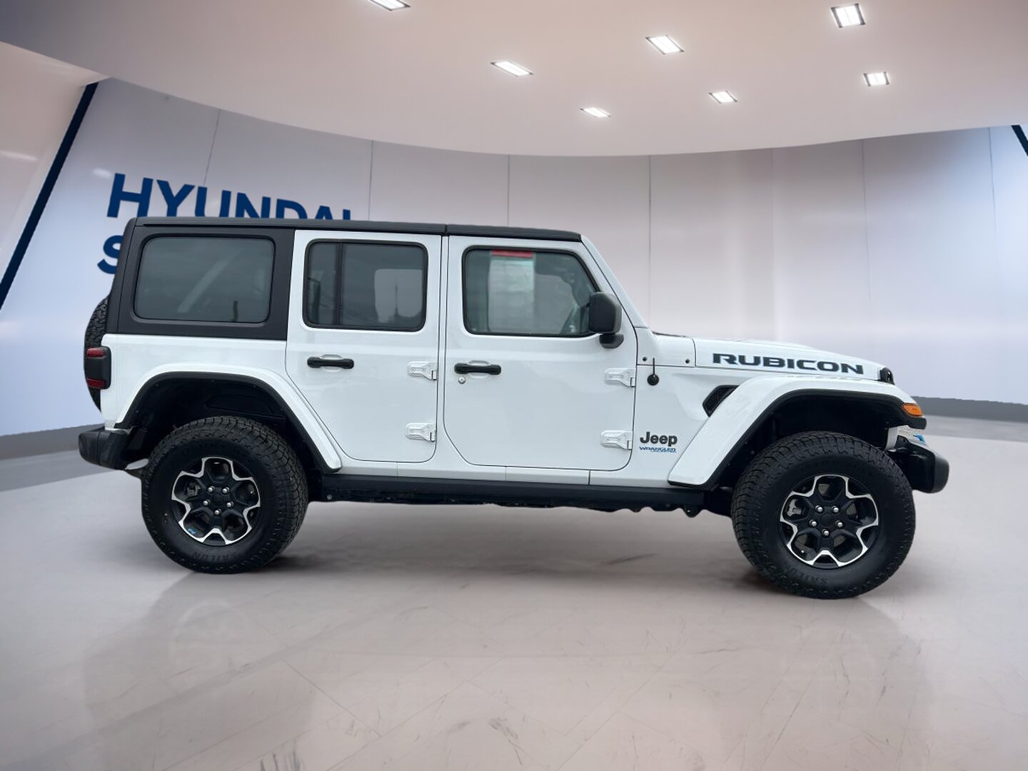 2022 Jeep Wrangler 4xe - Image 474