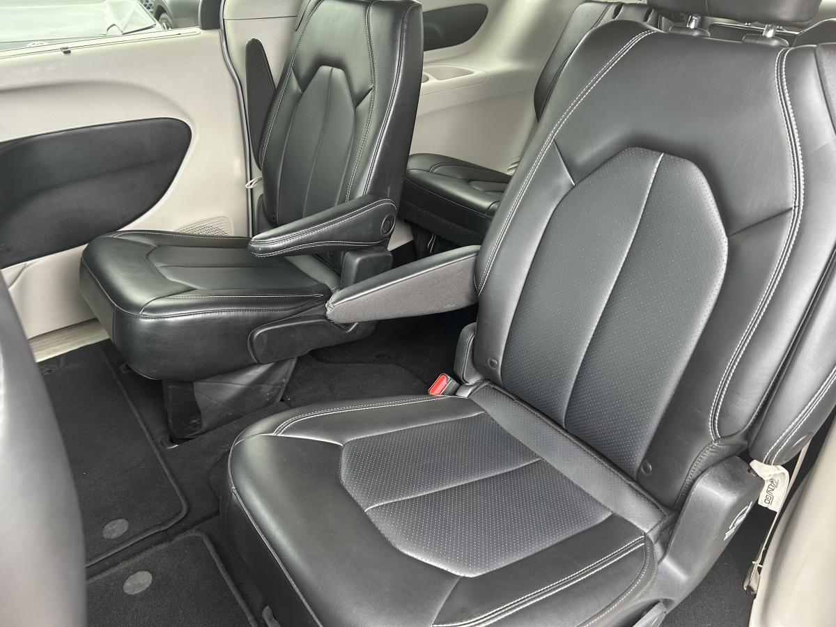 2023 Chrysler Pacifica - Image 365