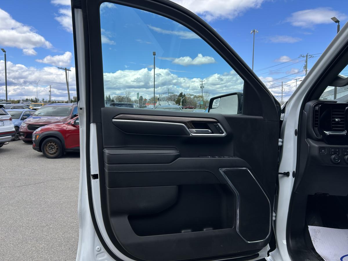 2023 Chevrolet Silverado 1500 - Image 105