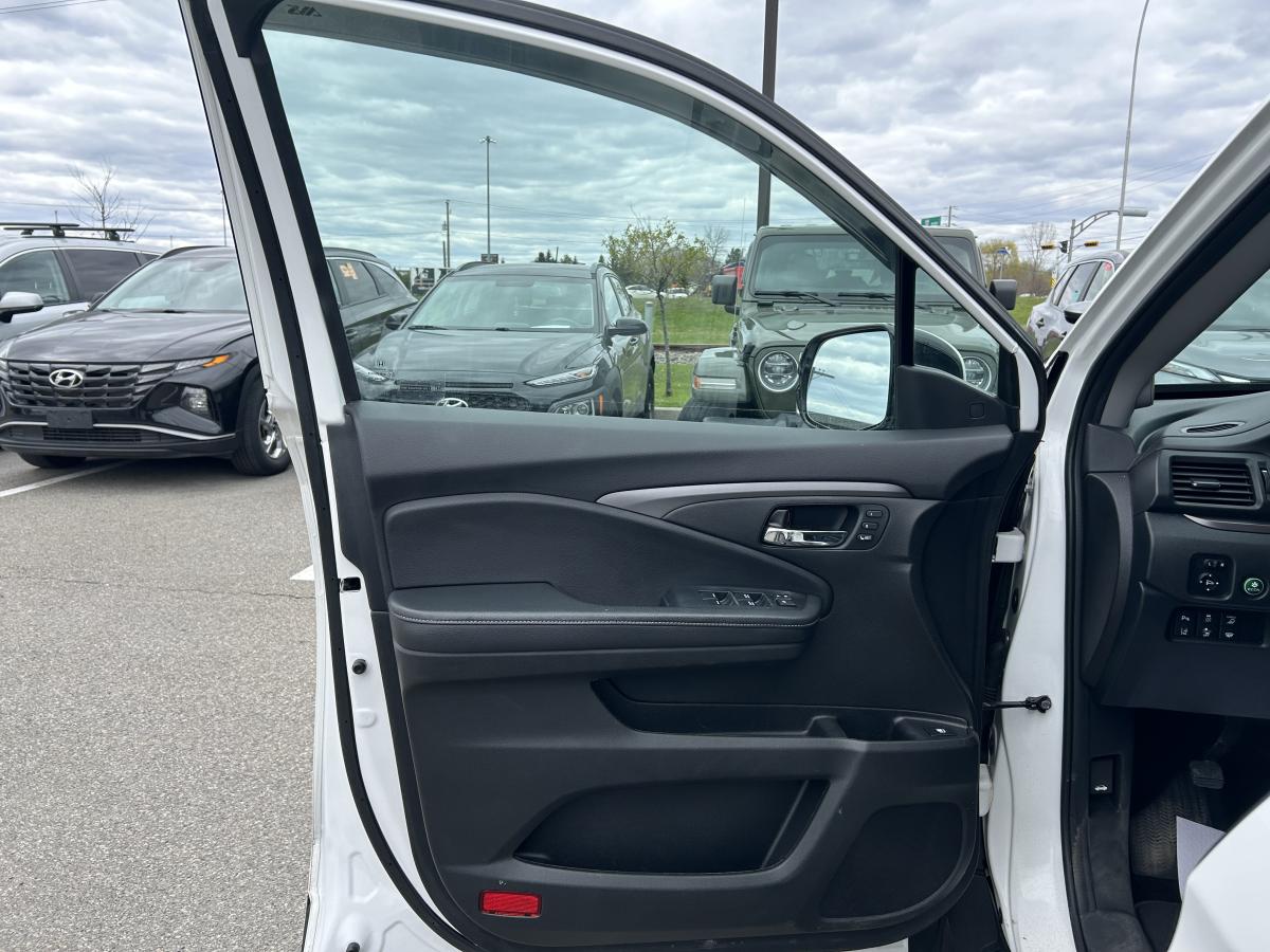 2023 Honda Ridgeline - Image 85