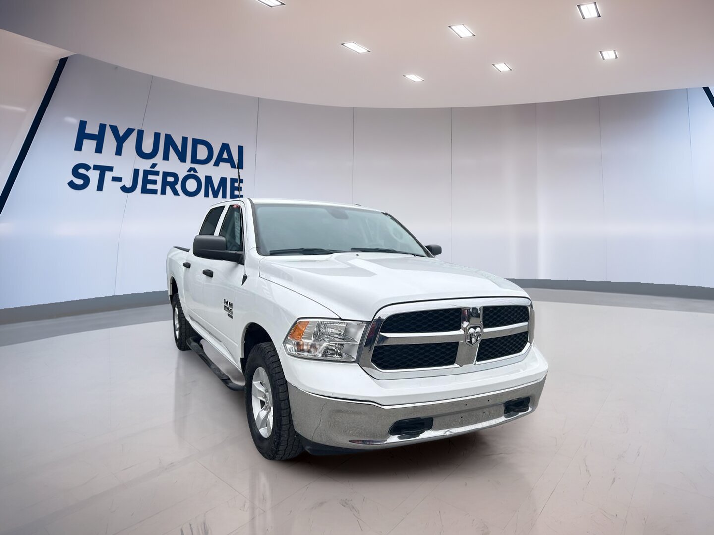 2023 RAM 1500 Classic - Image 43