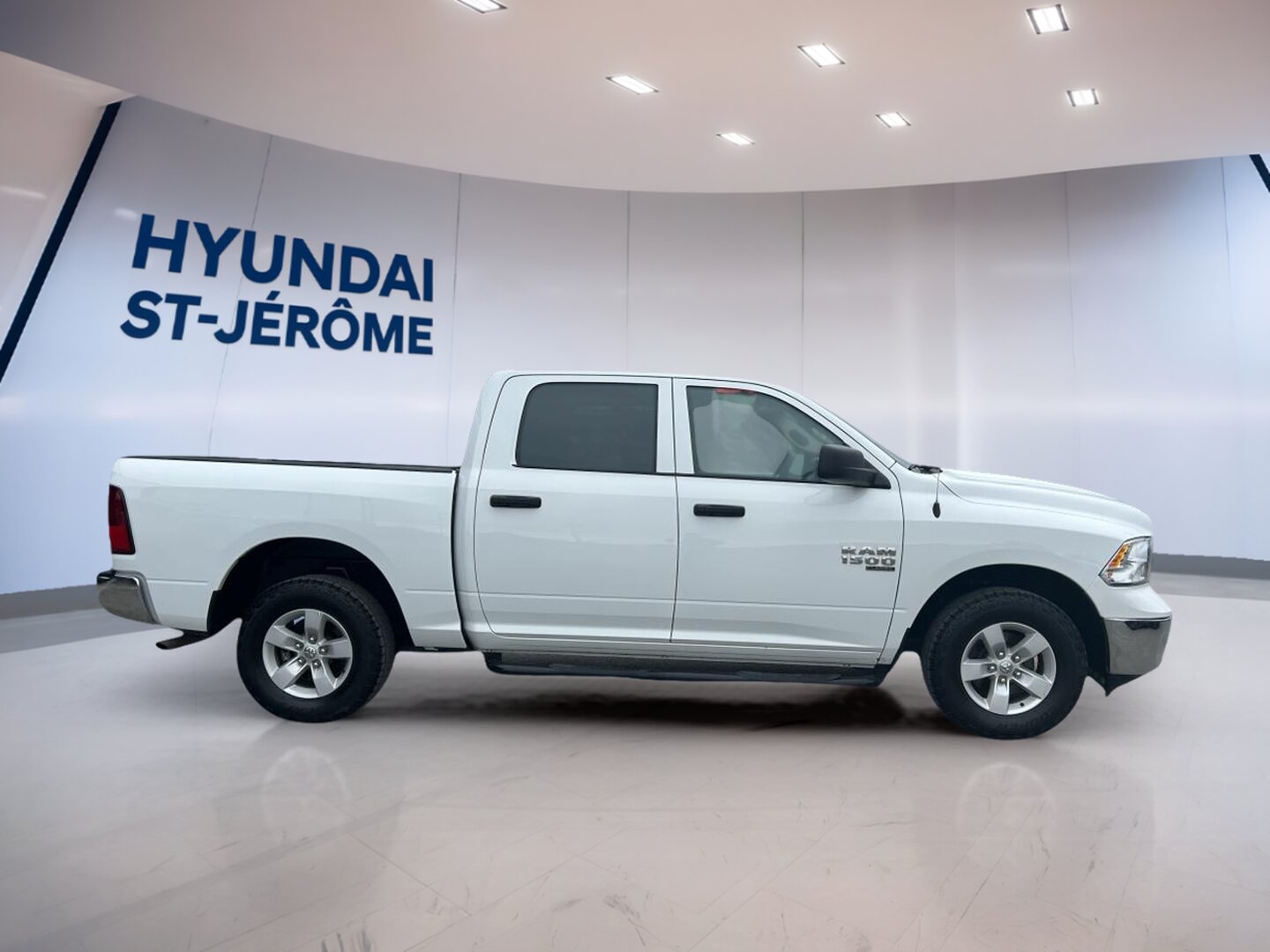 2023 RAM 1500 Classic - Image 44
