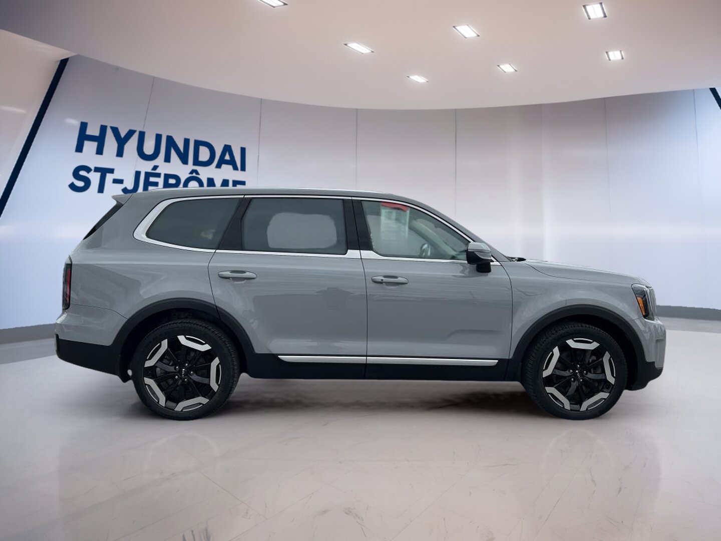 2023 Kia Telluride - Image 44