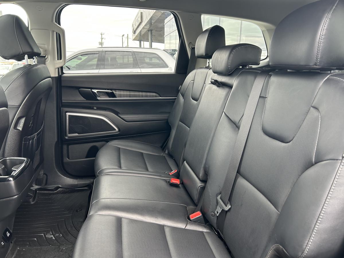 2023 Kia Telluride - Image 57