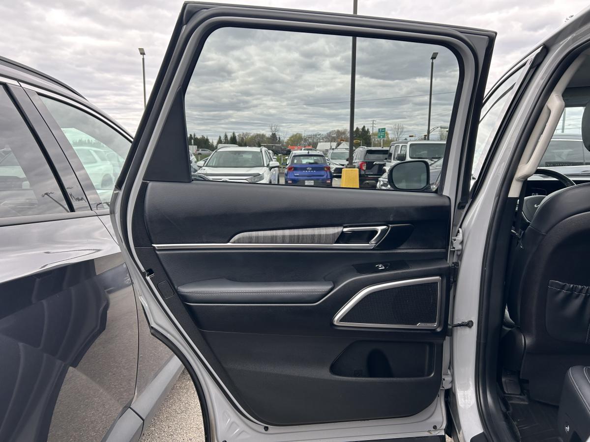 2023 Kia Telluride - Image 59