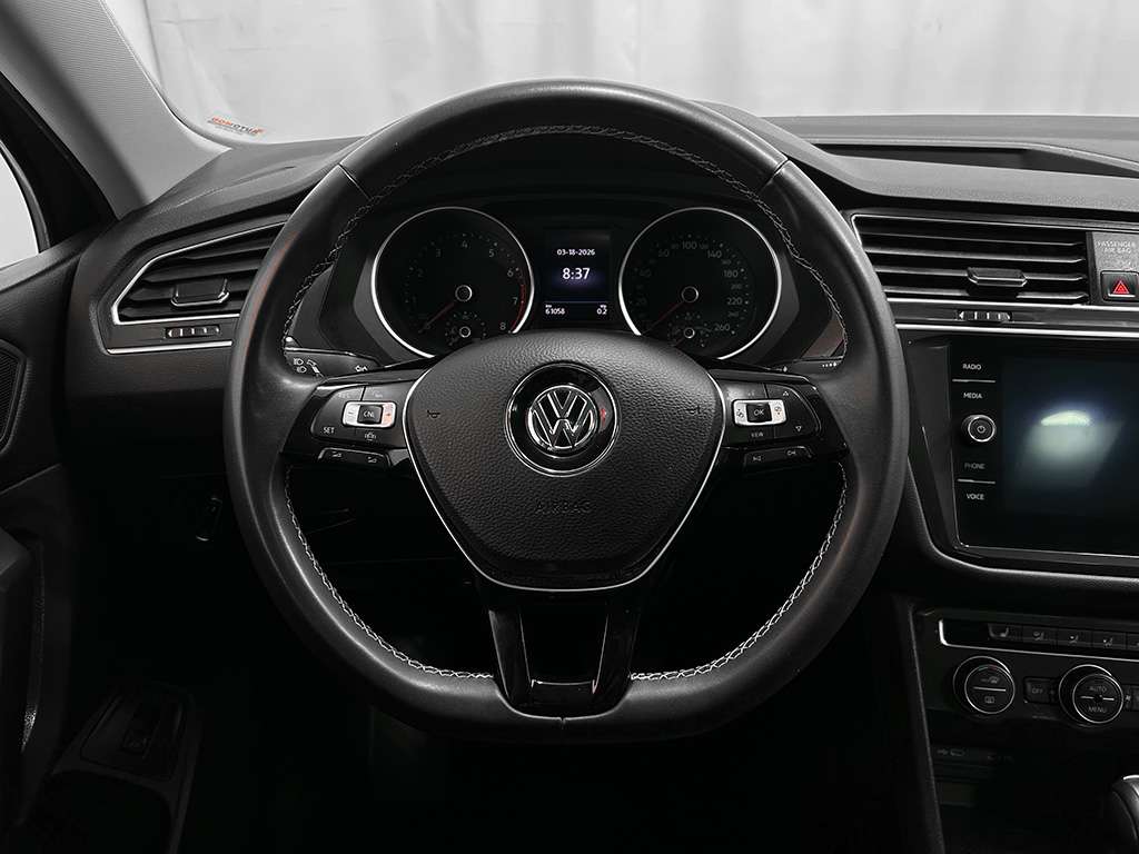 2021 Volkswagen Tiguan - Image 73