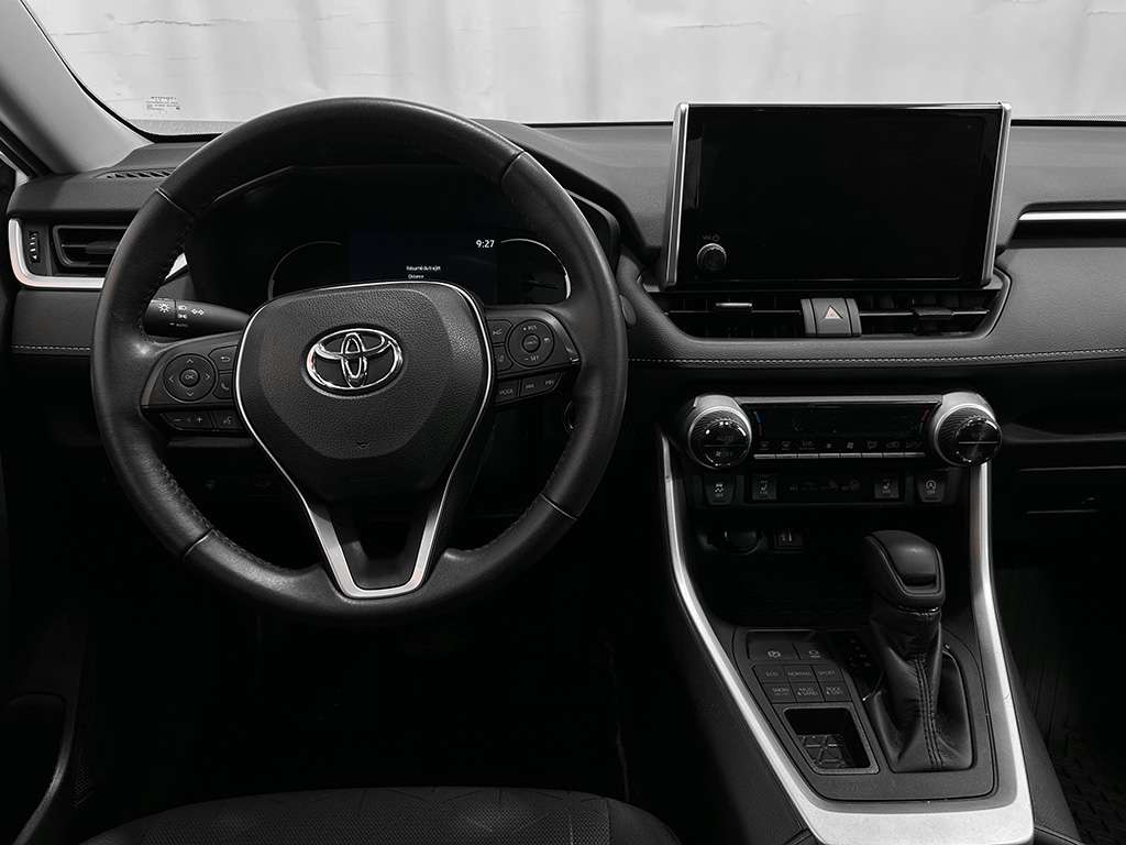 2023 Toyota Rav4 - Image 129