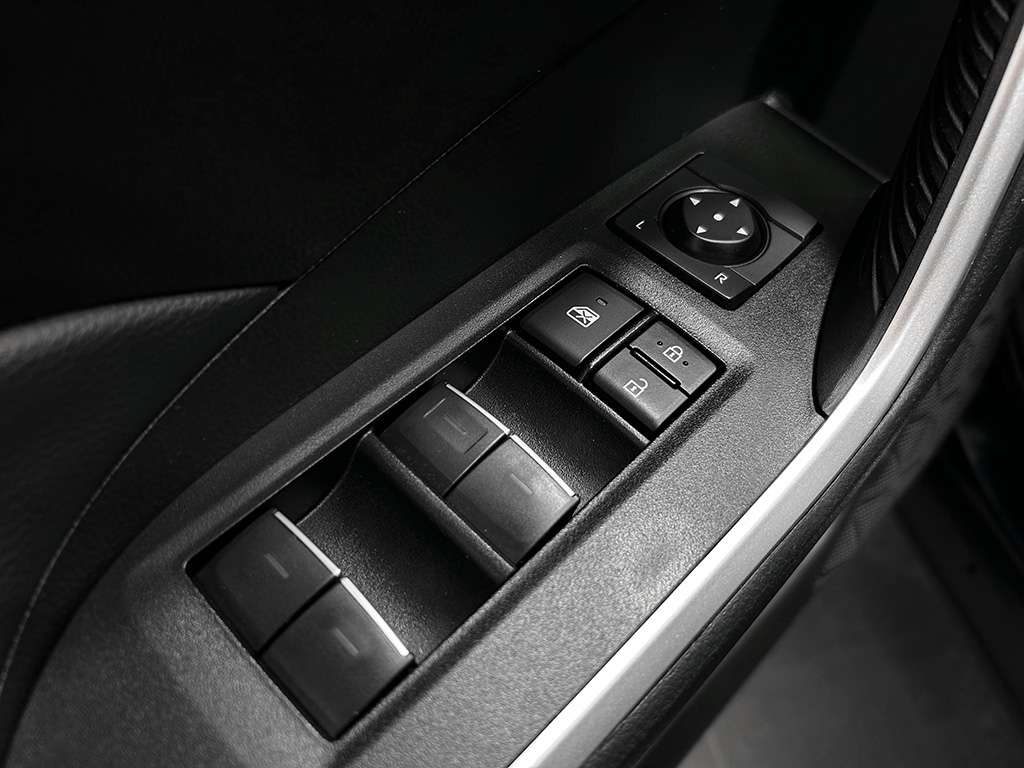 2024 Toyota Rav4 - Image 45