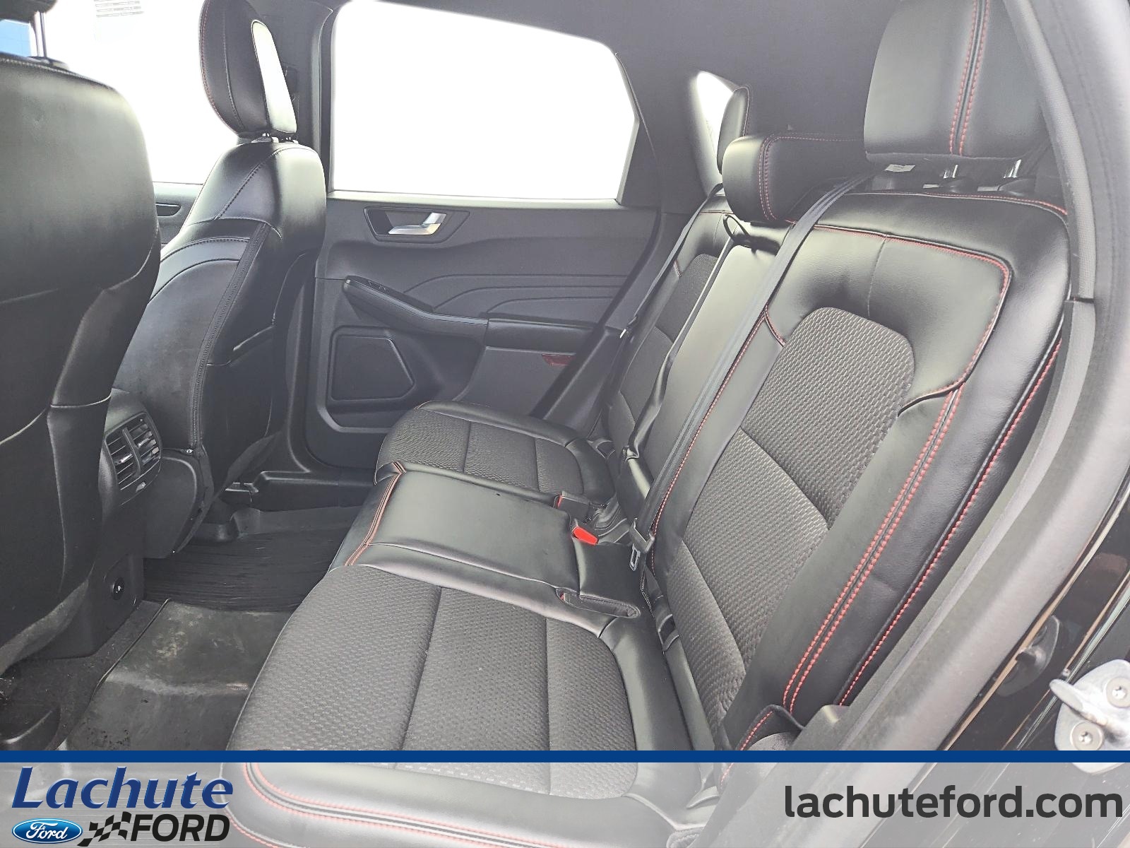 2023 Ford Escape - Image 104