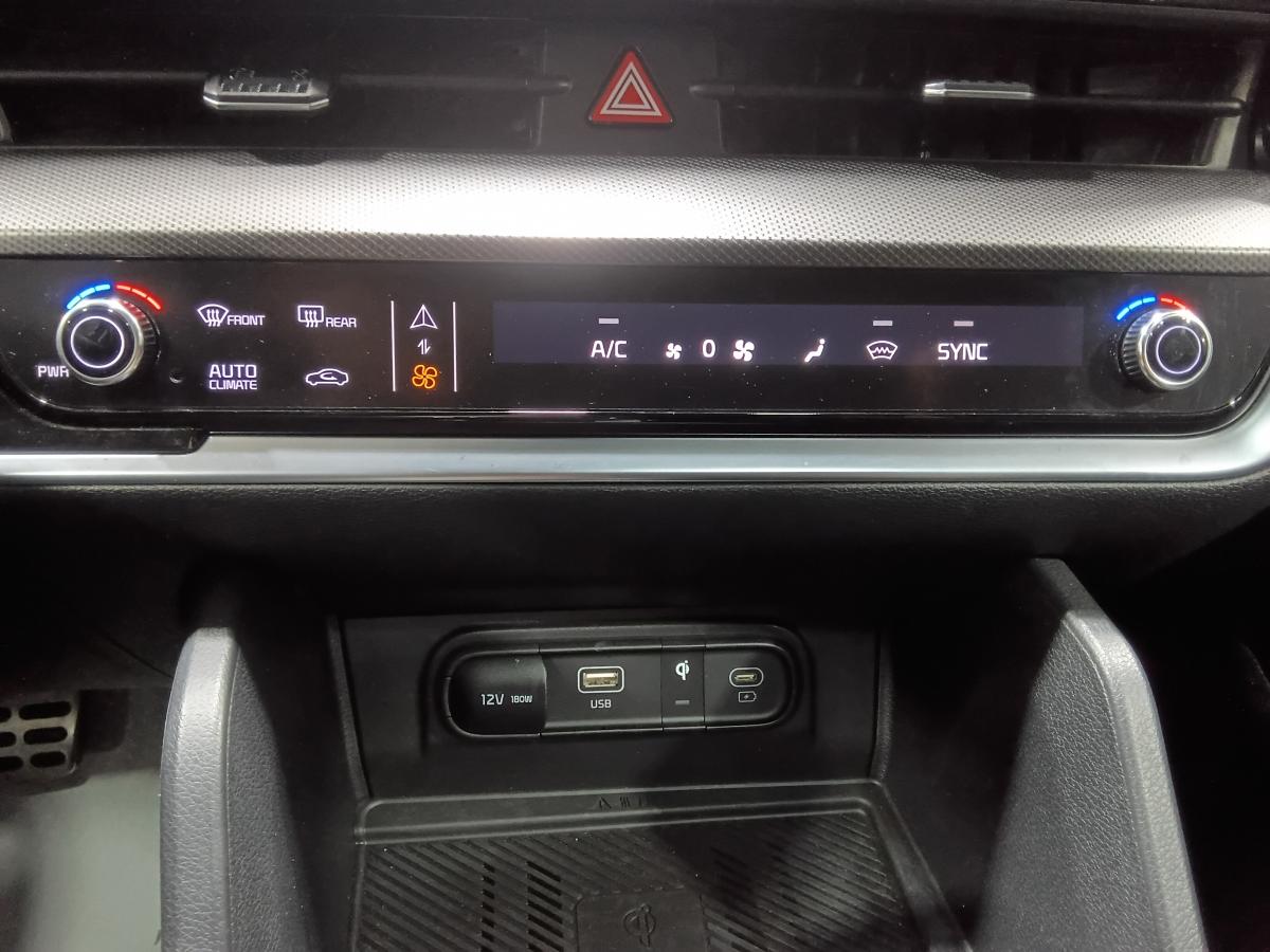 2025 Kia Sportage - Image 125