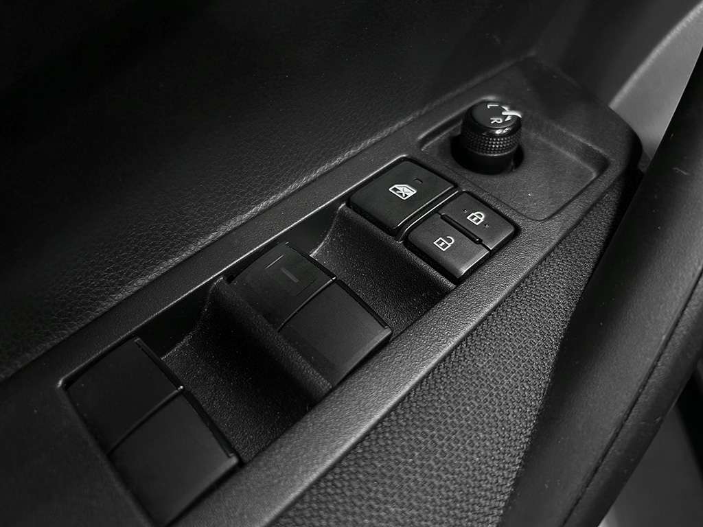 2024 Toyota Corolla - Image 112