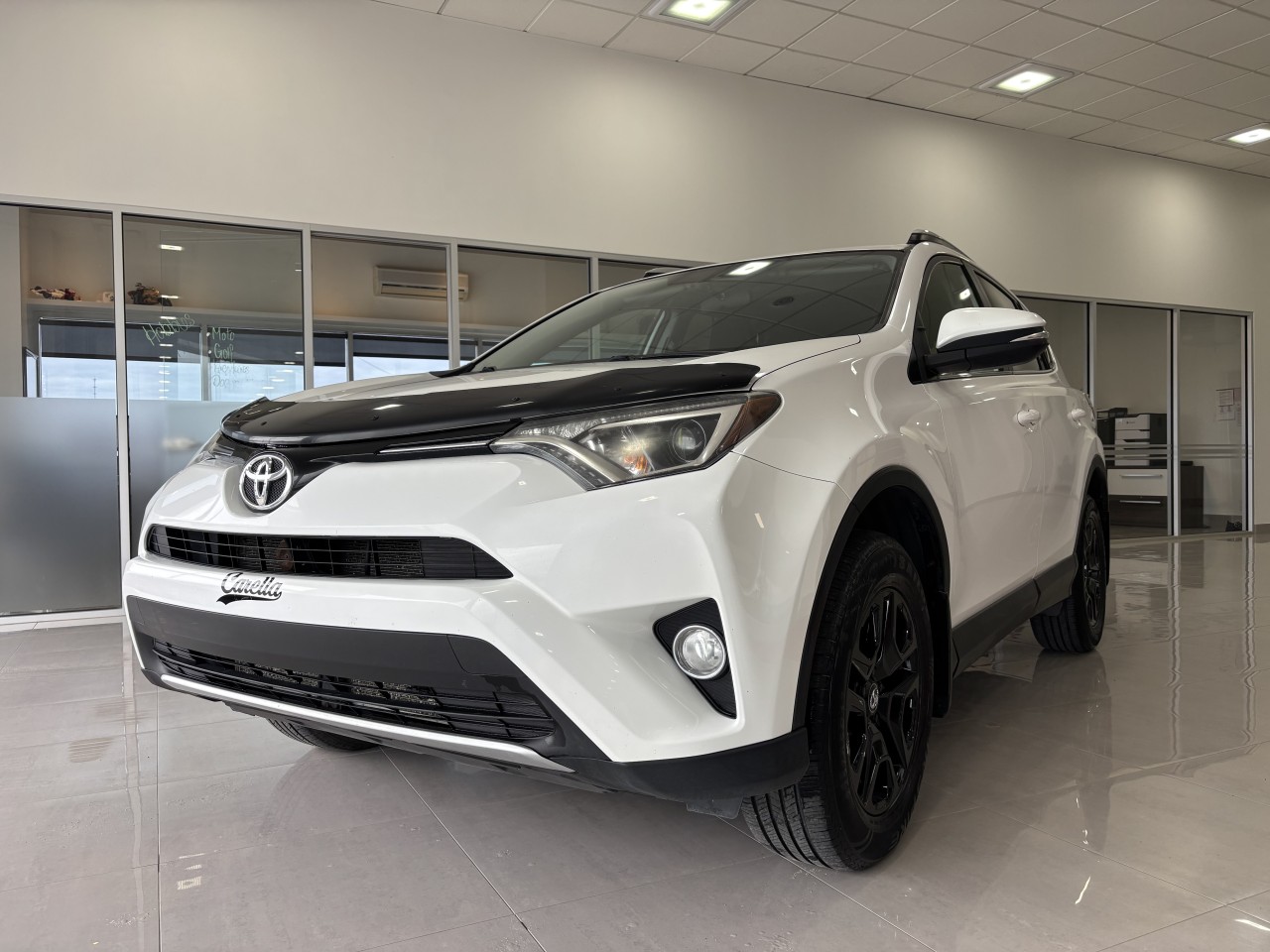 2016 Toyota RAV4 - Image 3
