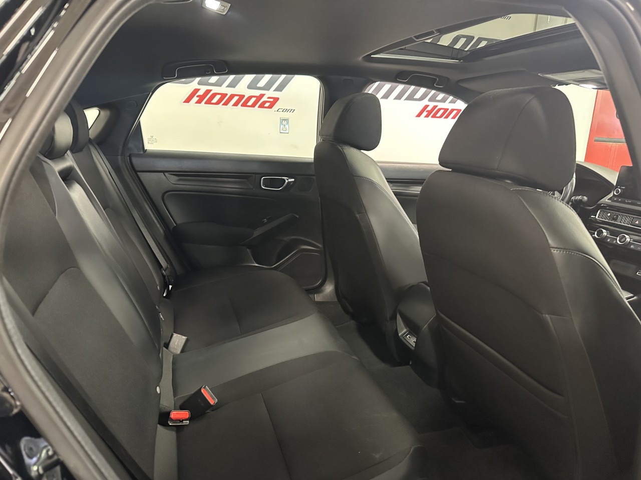 2023 Honda Civic Hayon - Image 23