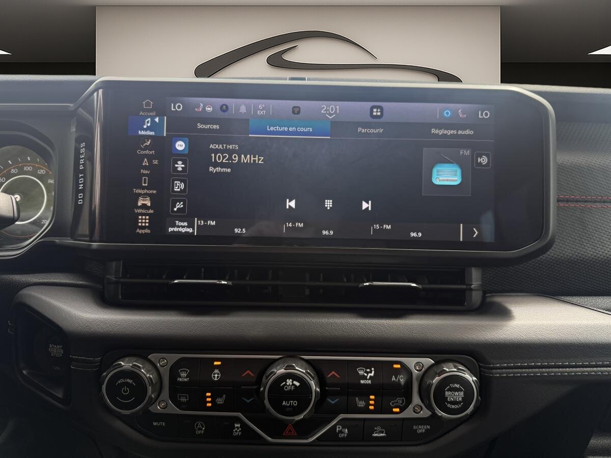 2024 Jeep Wrangler - Image 76