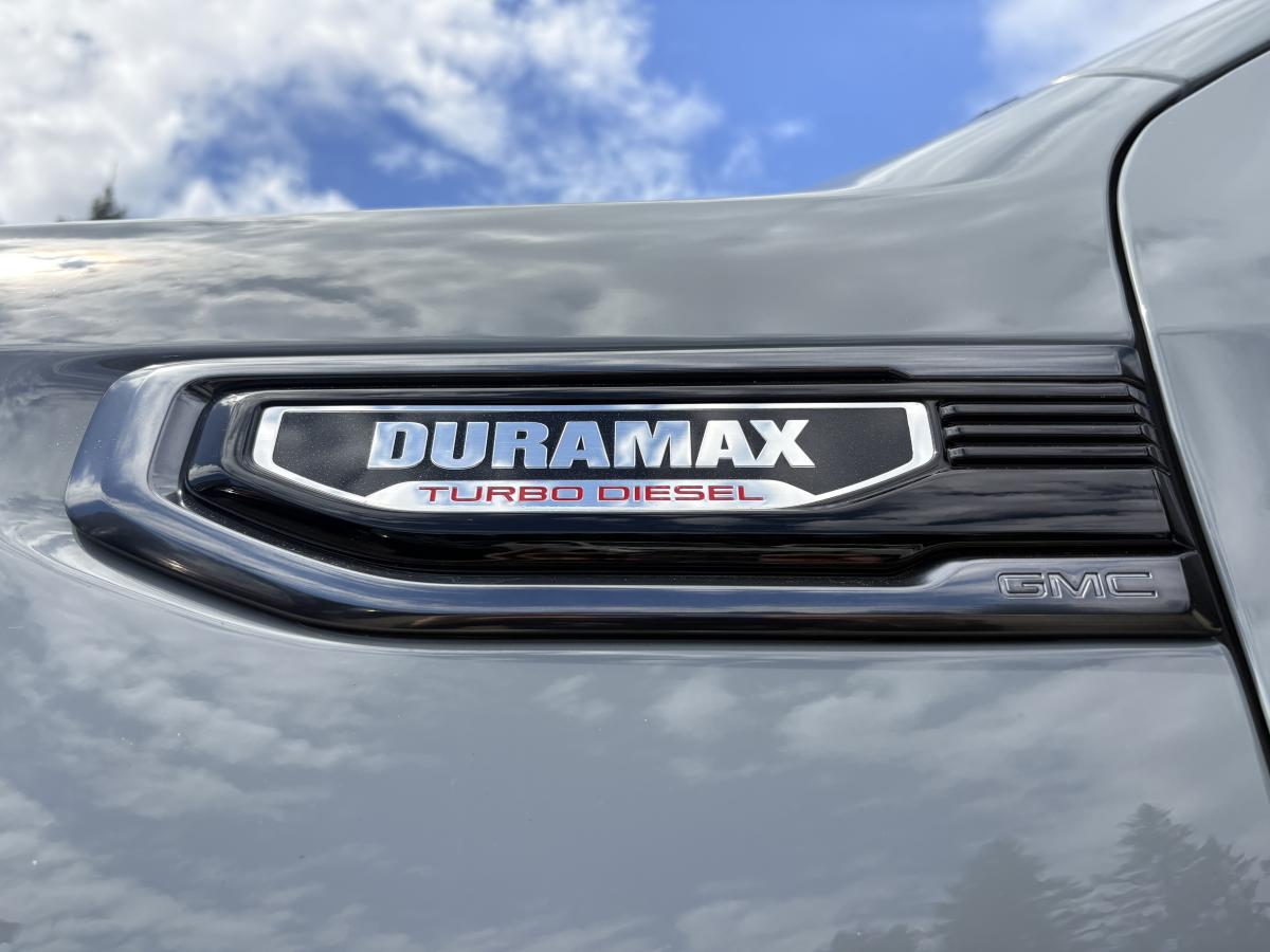2025 GMC Sierra 1500 - Image 16