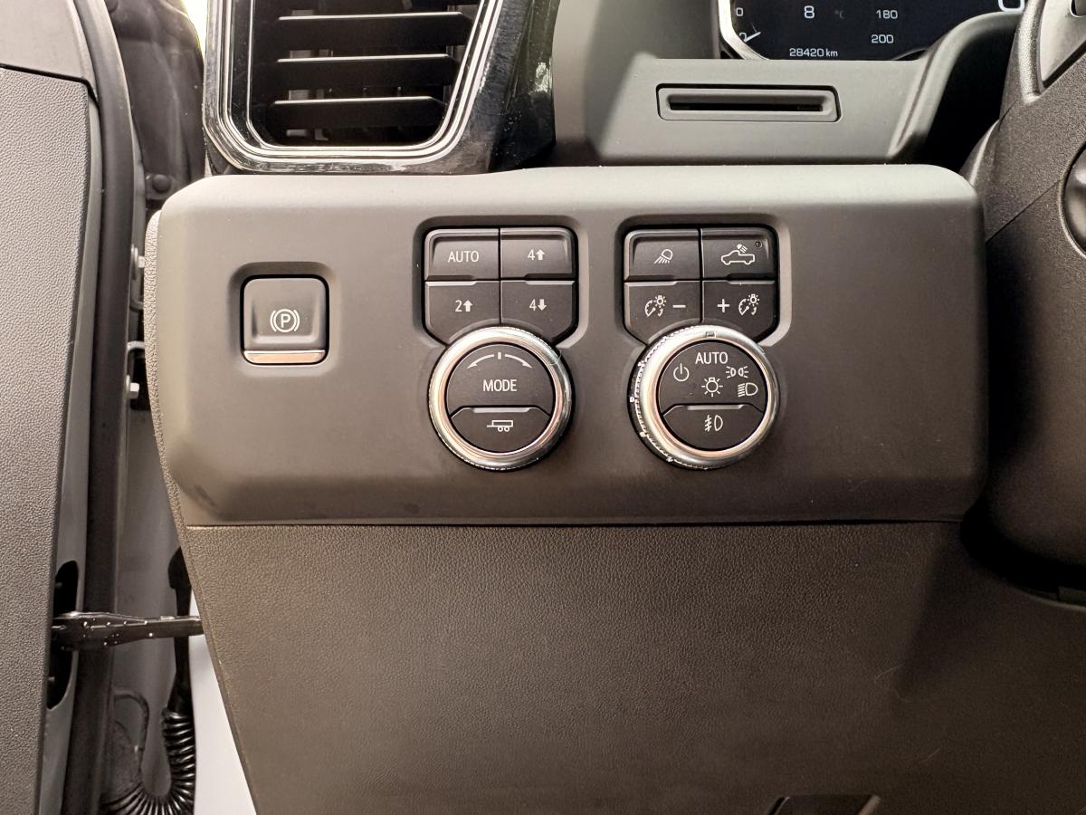 2025 GMC Sierra 1500 - Image 35