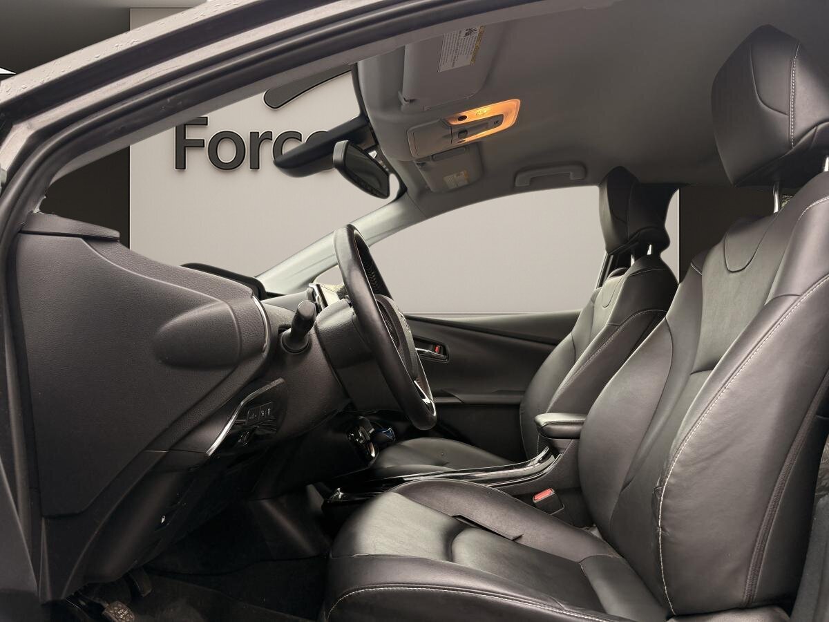 2020 Toyota Prius Prime - Image 39