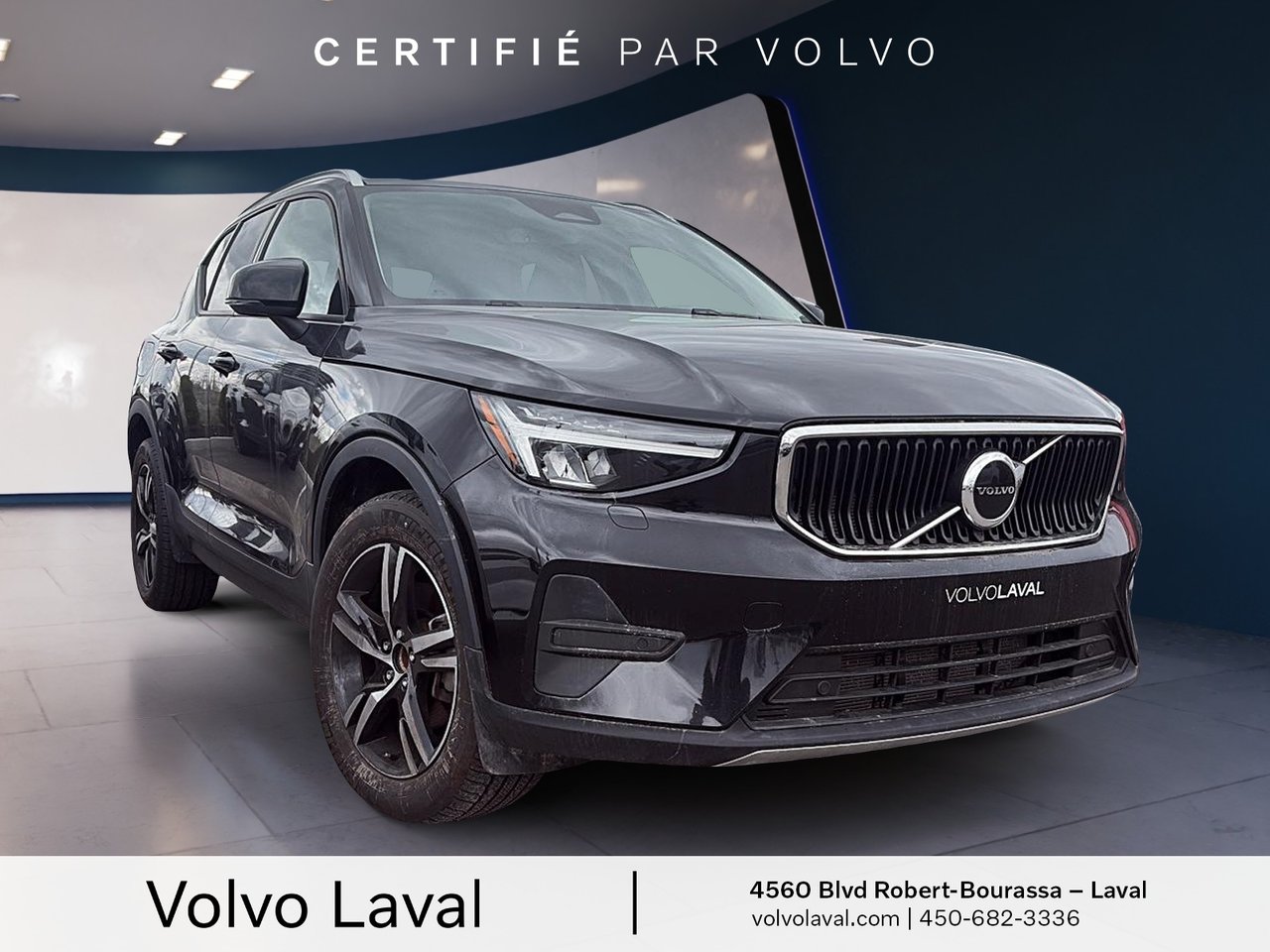 2023 Volvo XC40 - Image 30