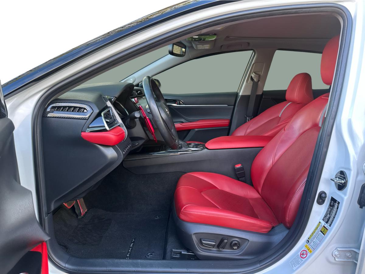 2018 Toyota Camry - Image 76