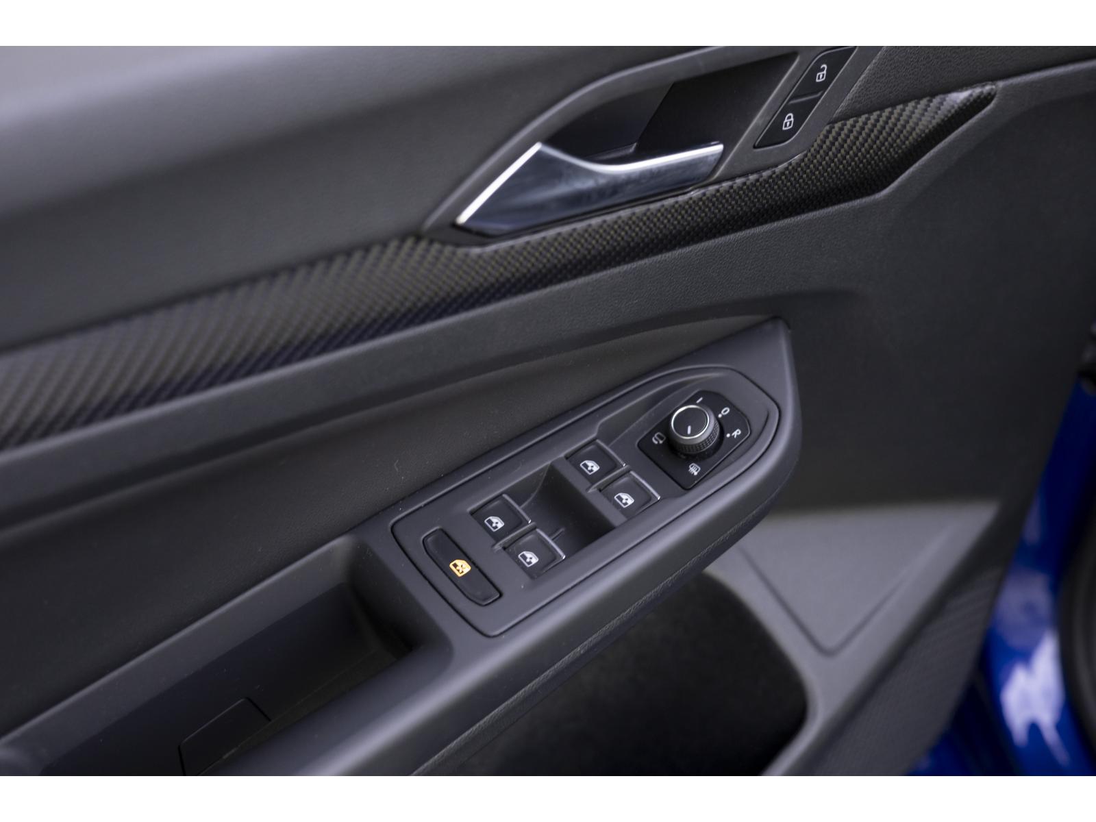 2024 Volkswagen Golf R - Image 53