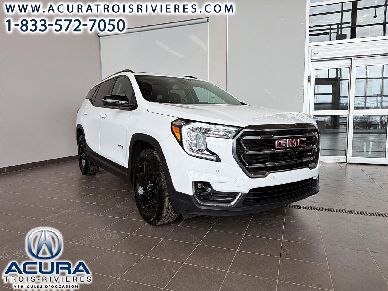 2023 GMC Terrain - Image 3