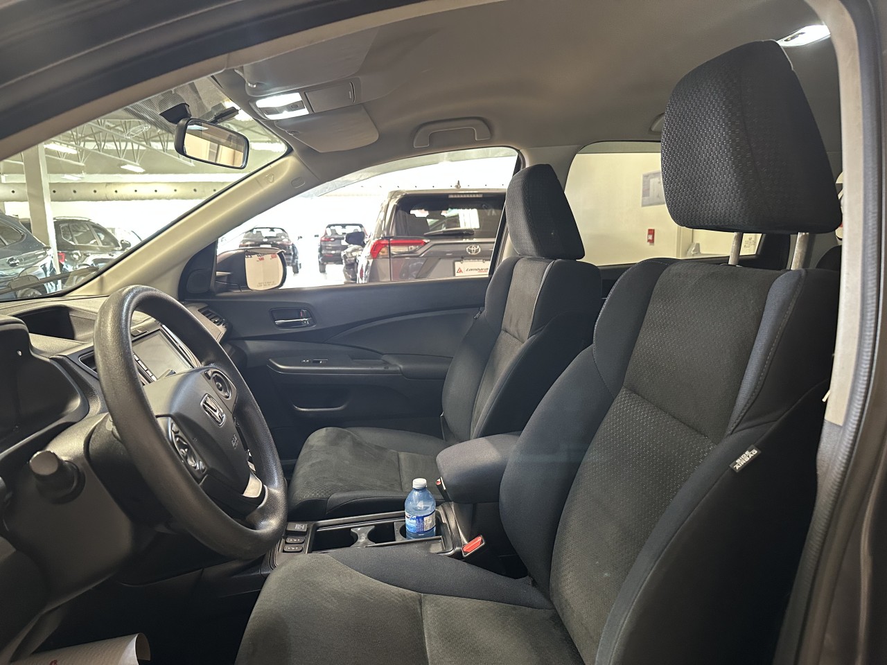 2015 Honda CR-V - Image 13