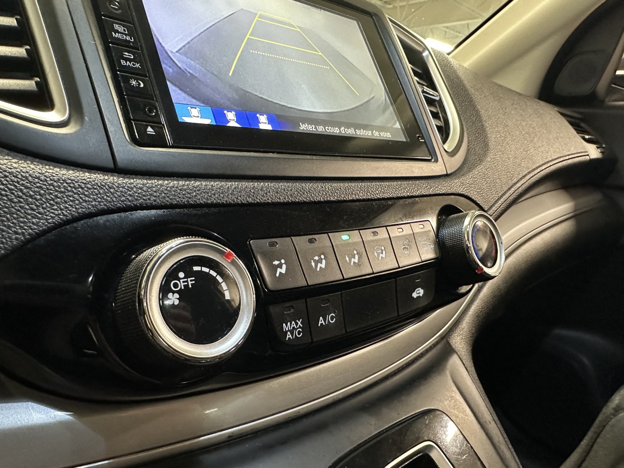 2015 Honda CR-V - Image 18