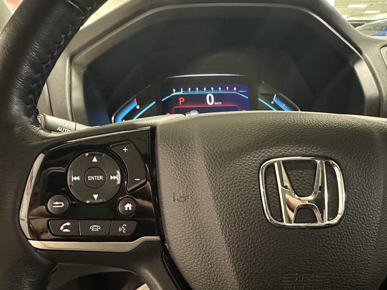 2022 Honda Odyssey - Image 15